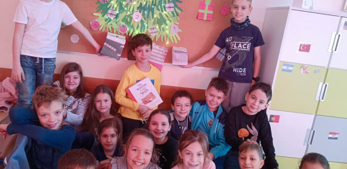 Adwentowe drzewko | Klasa 3B