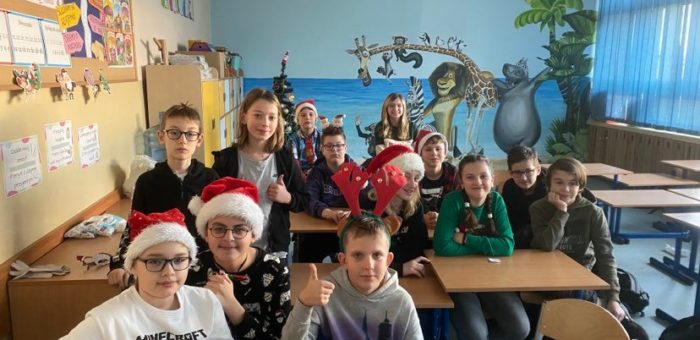 Kolędowanie online w Erasmus+