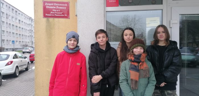 Upominki dla seniorów | Szkolne Koło Wolontariatu