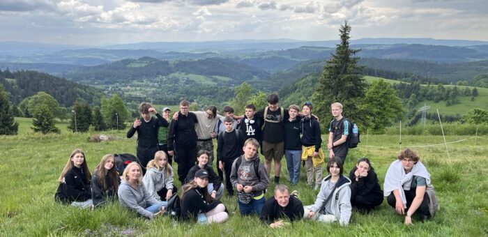 Klasa 8B w Górach Sowich