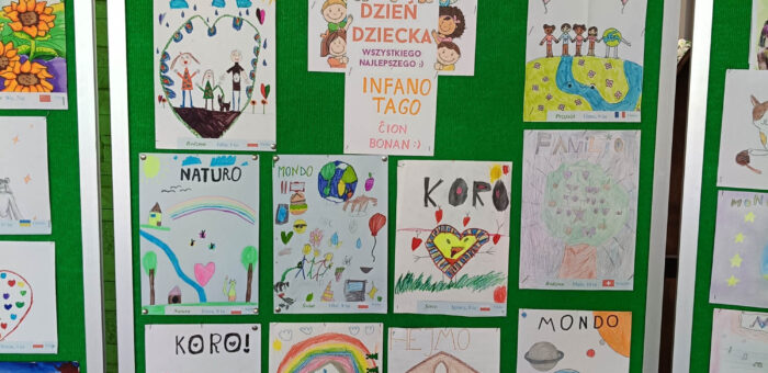„Najważniejsze dla mnie słowo” – międzynarodowa wystawa w SP2
