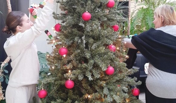 Wolontariusze w klubie Promień